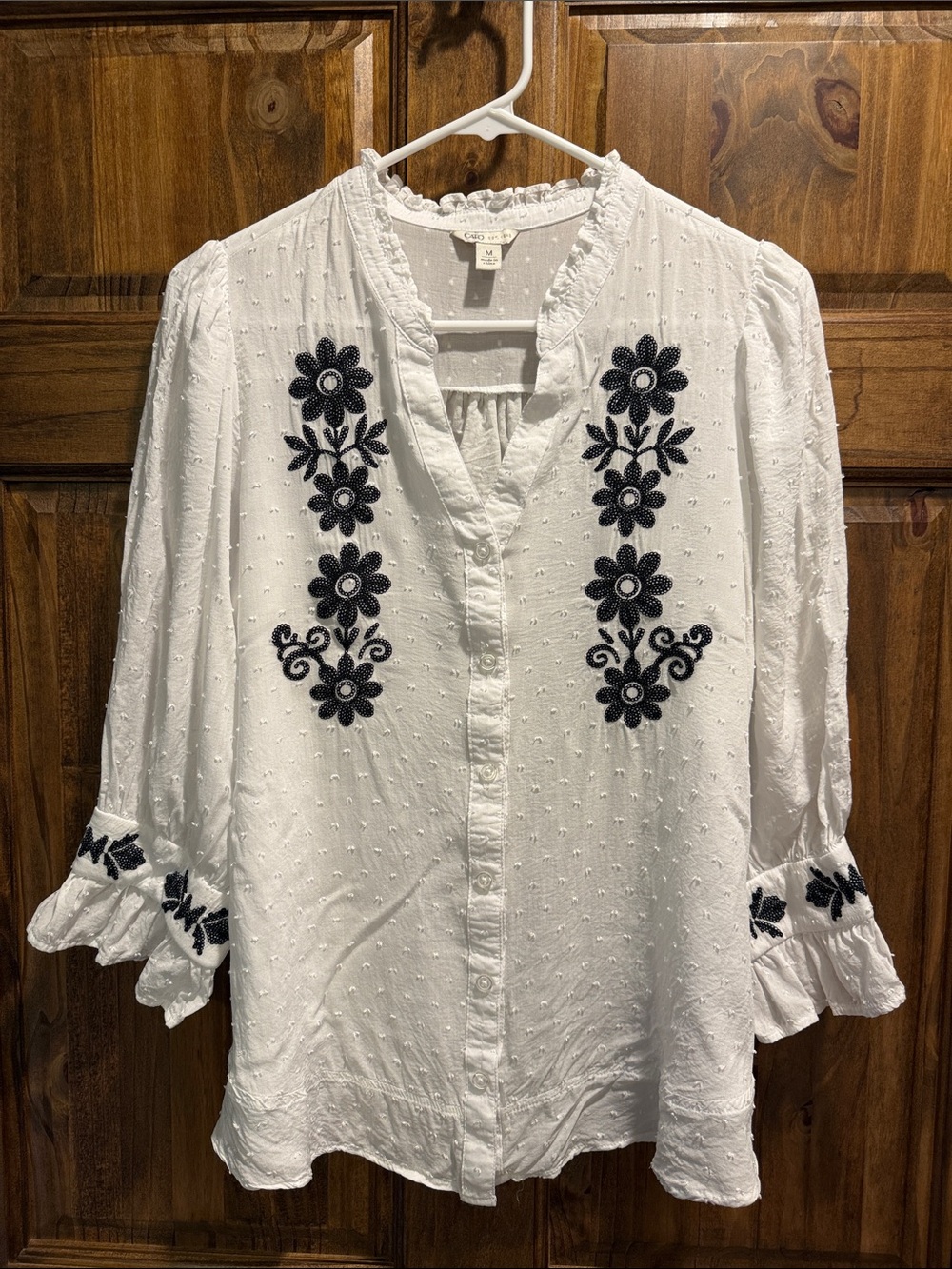 Cato’s White Embroidered Button-Front Women's Top with Black Floral Detail